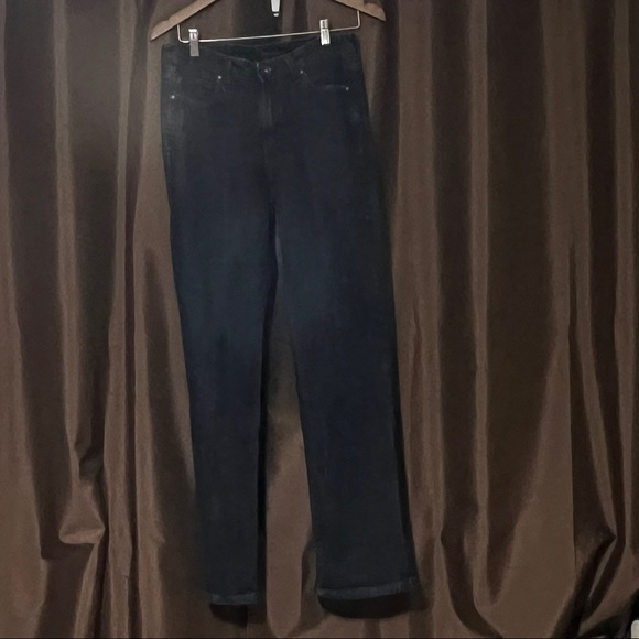 2/$30 Calvin Klein Boot Cut Jeans. - Picture 9 of 9